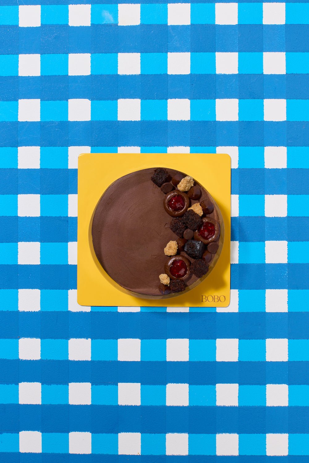 0.5 Kg Chocolate Raspberry Cake - Bobo Cakery