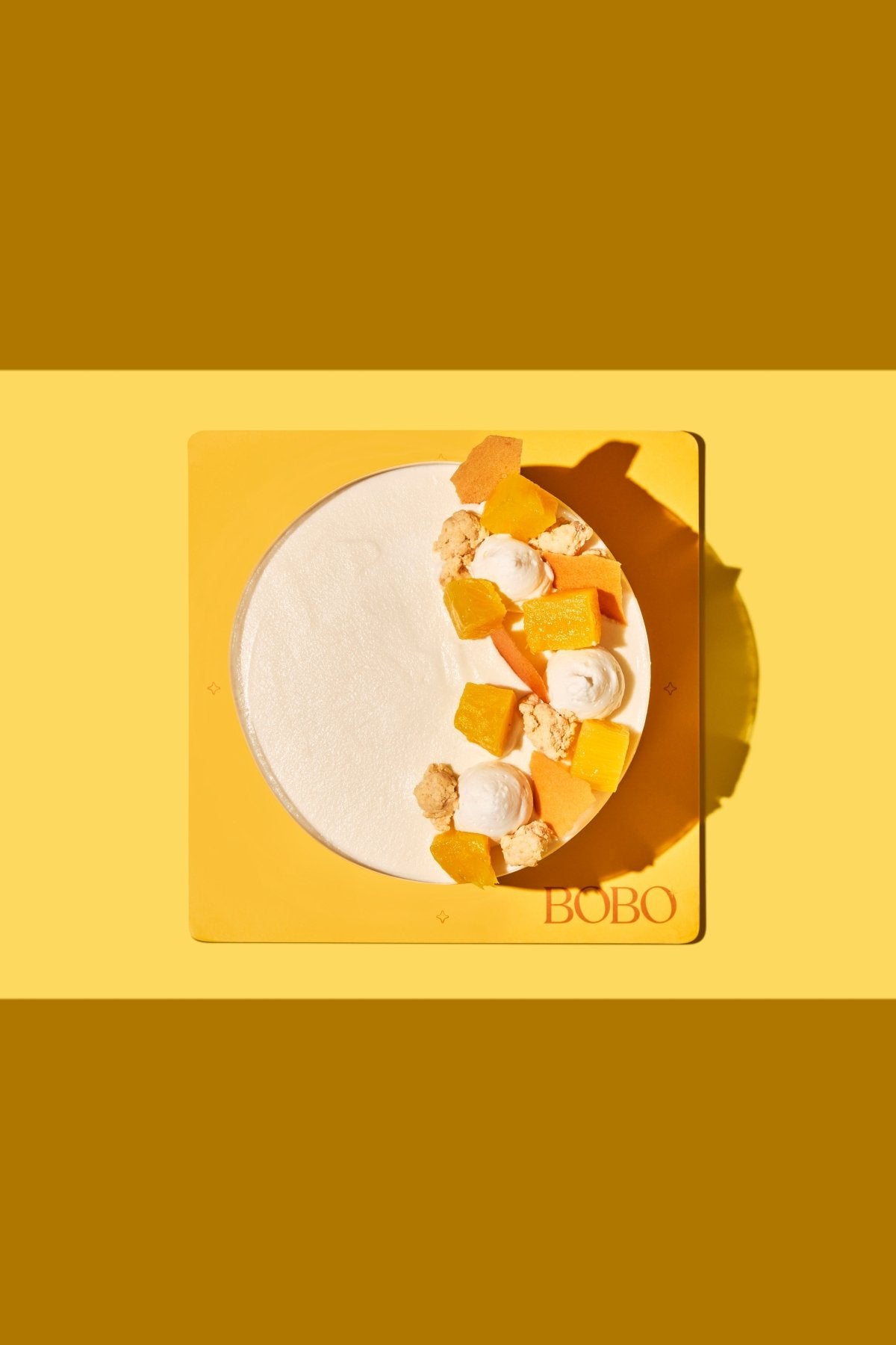 0.5 Kg Eggless Pineapple Cake - Bobo Cakery