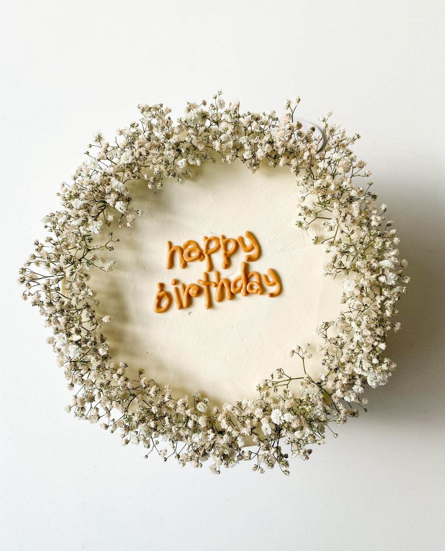 Baby's Breath Wreath Cake - Bobo Cakery