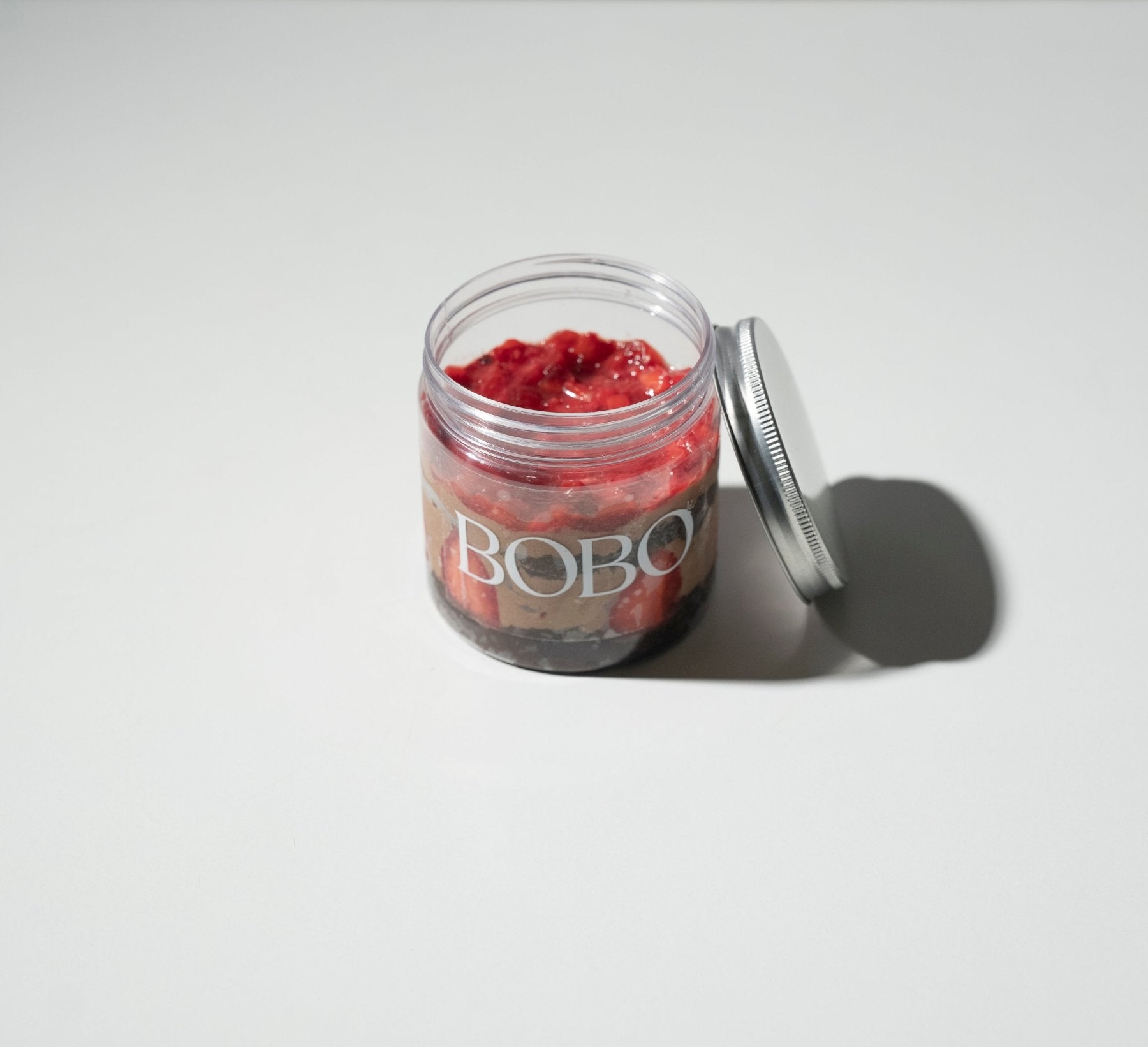BOBO Eggless Chocolate Strawberry Jar - Bobo Cakery