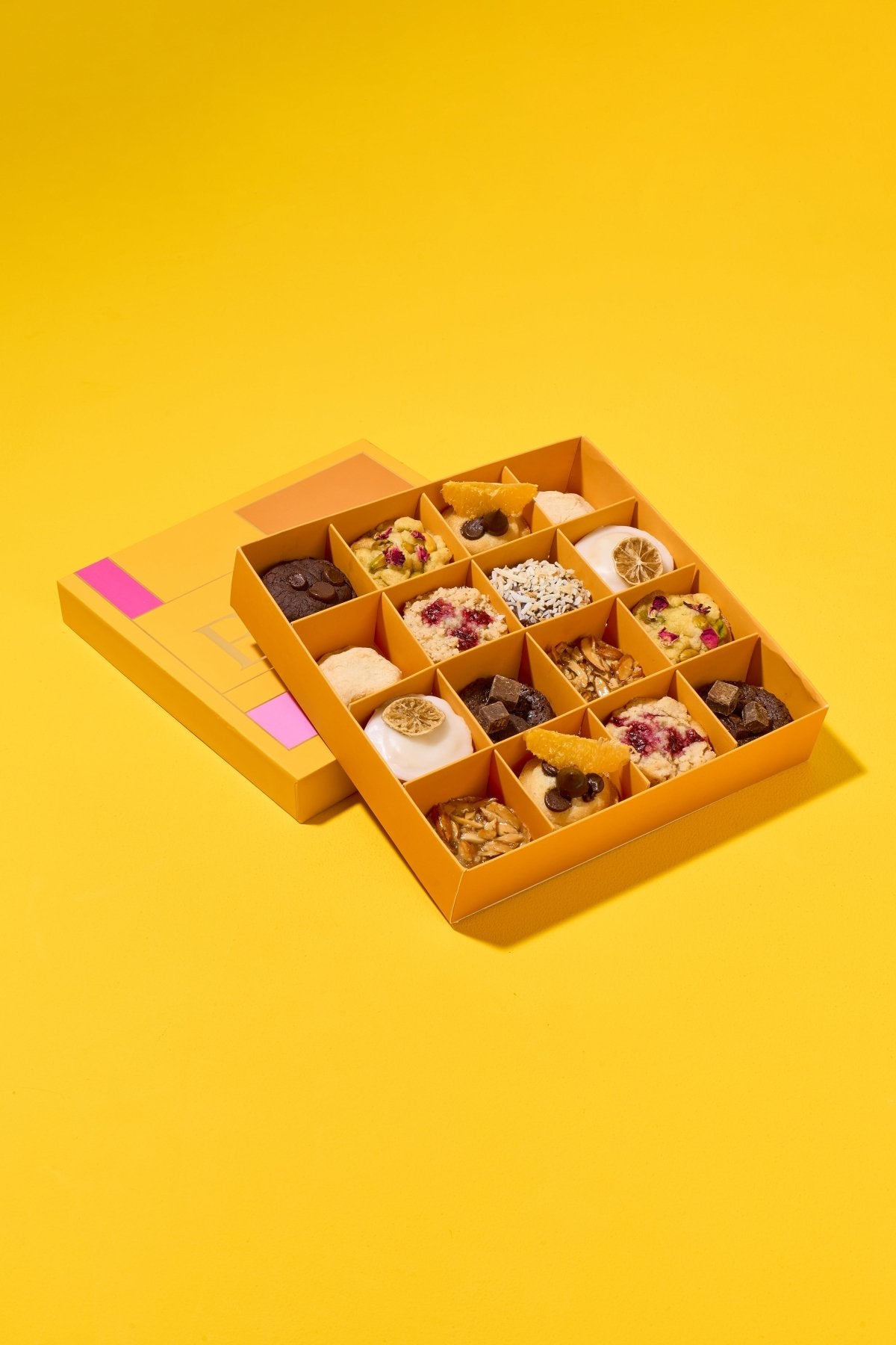 {Egg - Free} Box Of 16 Mixed Pound Cakes - Bobo Cakery
