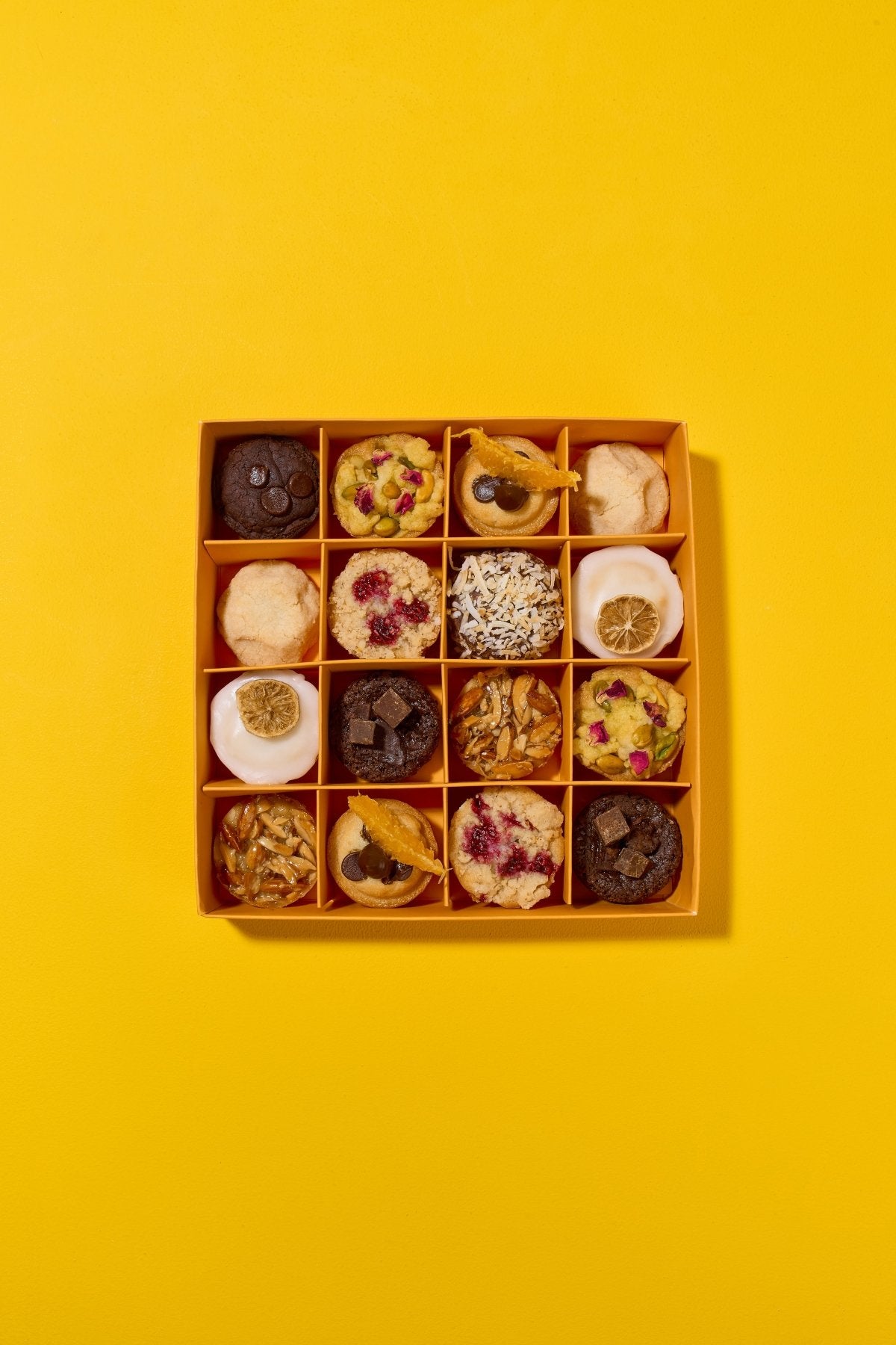 {Egg - Free} Box Of 16 Mixed Pound Cakes - Bobo Cakery
