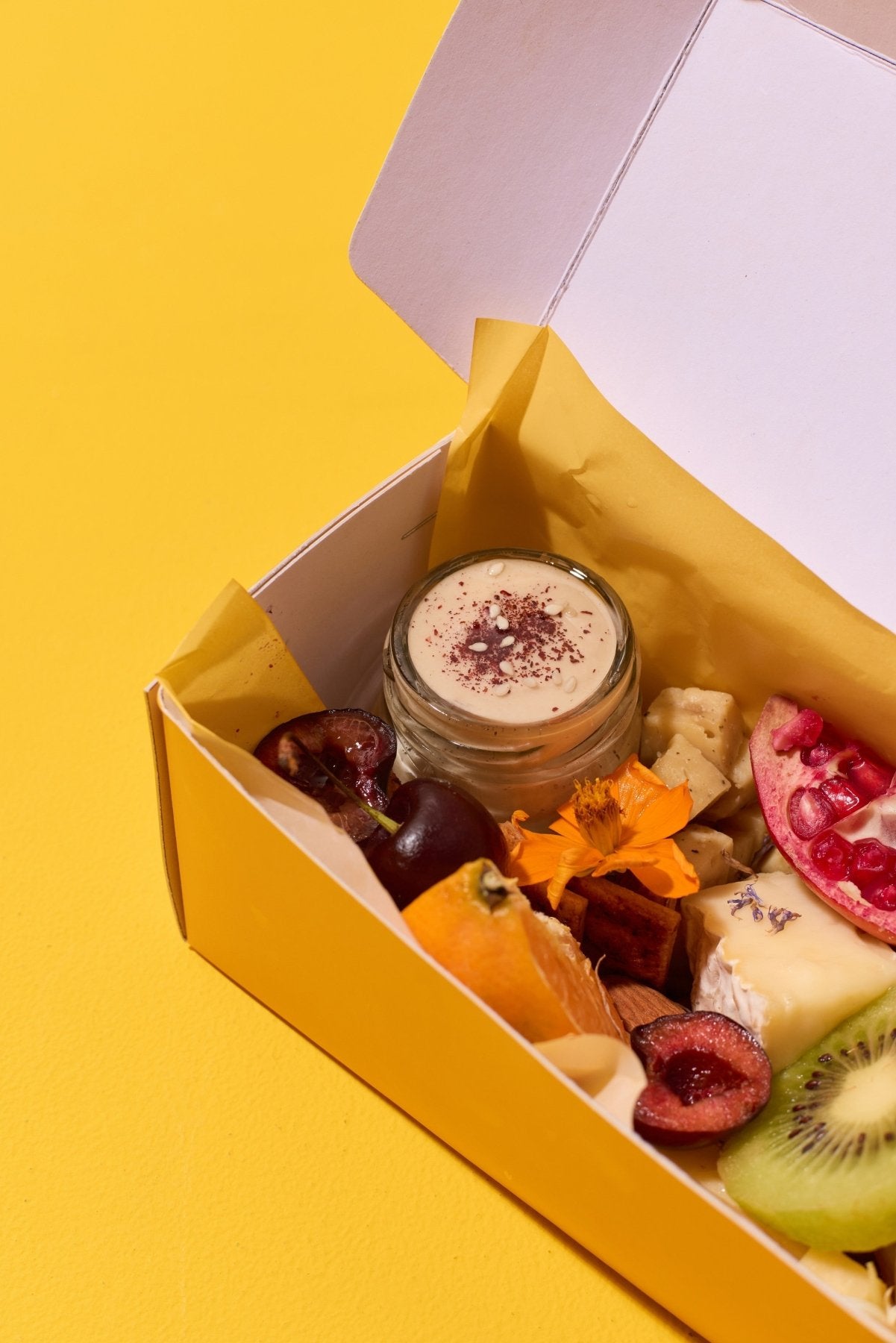 Mini Grazing Box (Serves 2–3) - Bobo Cakery
