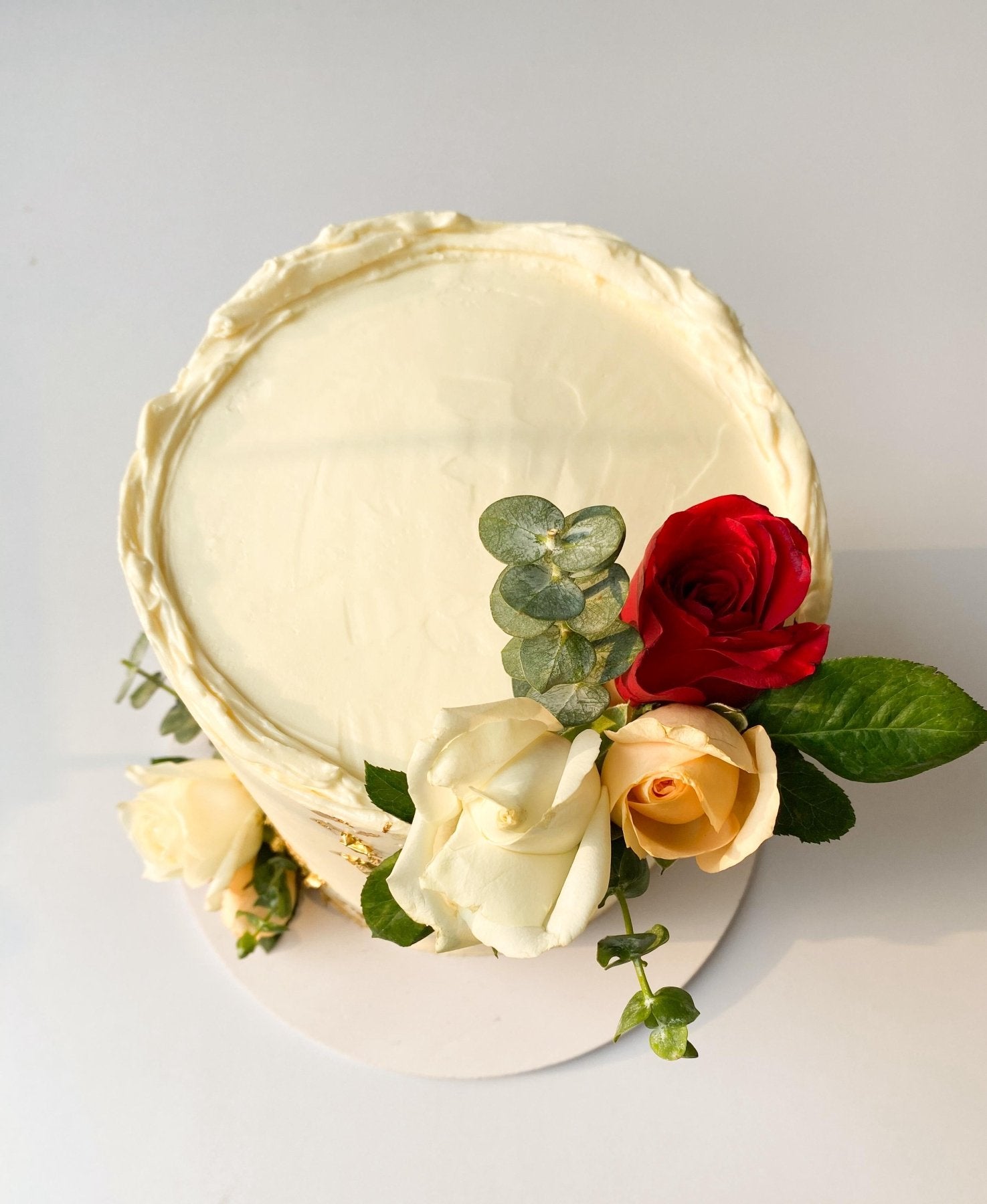 Rose & Eucalyptus Fresh Flower Cake - Bobo Cakery
